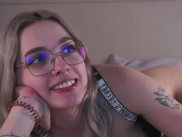 girl Chaturbate Mature Sex Cams with elinacherry