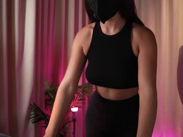 girl Chaturbate Mature Sex Cams with ember_robbins