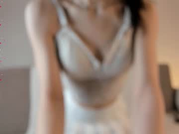 girl Chaturbate Mature Sex Cams with elwynagreaves