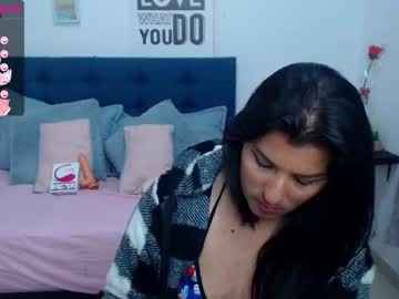 girl Chaturbate Mature Sex Cams with nicolles_