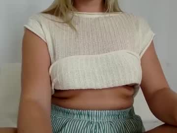 girl Chaturbate Mature Sex Cams with innocentblonde789