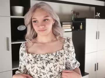 girl Chaturbate Mature Sex Cams with barbie_loveey